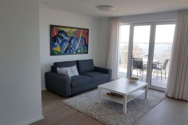 Neubau-Wohnung mit Panorama-Seeblick - Appartement/Fewo, Bad, WC, Seeblick