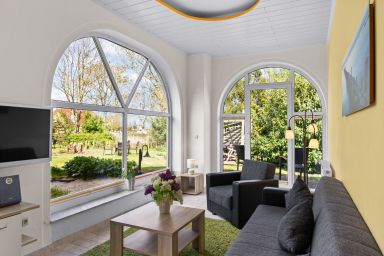 Ferienwohnungen Kleckerburg mit Meerblick OFC 05 - Nr.6/ 3-Raum-FeWo, max.5 Pers, Meerblick, Terrasse + Grill