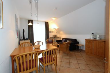 Seepark Burhave / Reetdachhaus 2 - RDH-1.13, 4 Pers., ca. 53 qm (H)