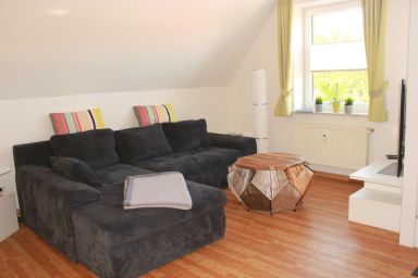 Seepark Burhave / Reetdachhaus 2 - RDH-1.10, 6 Pers., ca. 71 qm