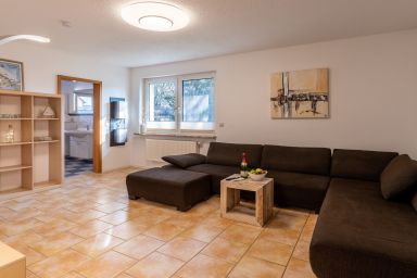 Haus 5 Elemente- Fewo Feuer mit Terrasse & 2 Schlafzimmer - Fewo Feuer mit Terrasse, Bio-Kamin und 2 Schlafzimmer Haus 5 Elemente- Fewo Feuer mit Terrasse & 2 Schlafzimmer - Fewo Feuer mit Terrasse, Bio-Kamin und 2 Schlafzimmer
