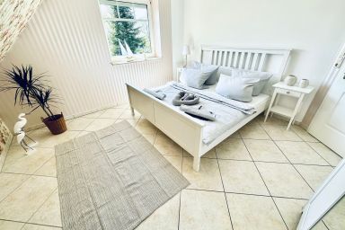 Ostsee*Ferienhaus Landidyll mit Garten