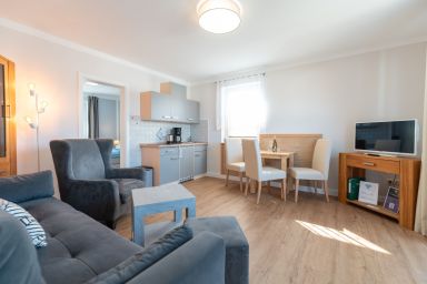 Ahlbeck, Haus Walfisch - App. 2 - WG 2 - OG rechts