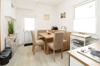 Zinnowitz Zum Bienenstock - Zinnowitz Neue Aurora