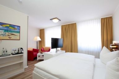 Park-Ferienwohnungen Ostseebad Sellin 500 m zum Strand - 1-Raum-Appartement Park 441