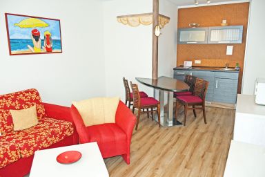 Park-Ferienwohnungen Ostseebad Sellin 500 m zum Strand - 2-Raum-Familienferienwohnung Park 445