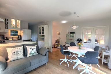 Inger: Modernes Ferienhaus mit Terrasse und Gartennutzung - Ferienhaus Inger