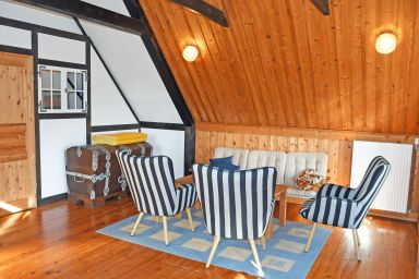 Ferienwohnungen in Groß Zicker auf der Insel Rügen - große Ferienwohnung mit Terrasse und Gartenblick (S)