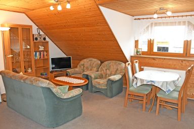 Jasmunder Ferienwohnung mit Terrasse - 01 Jasmunder Ferienwohnung mit Terrasse