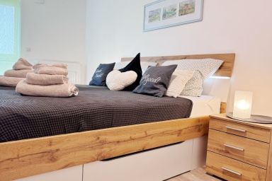 de Twargbutt Nordseeluft vom Balkon aus schnuppern