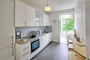 fewo1846 - Parkblick - fewo1846 - Parkblick / Altbauwohnung mit 2 Schlafzimmern und Balkon im 2. OG