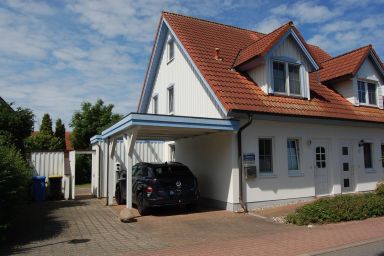 Deichweg 9a - ruhig gelegene Doppelhaushälfte in Boddennähe