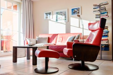 Mühlenstrasse - Komfortable Ferienwohnung Kranichblick mit Balkon und Parkplatz in Zingst