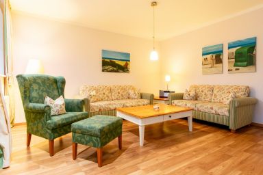 Strand-Park - Villen-Apartment direkt am Ostseestrand mit Saunanutzung in der Ferienanlage