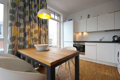 Ferienvillen Anna Düne - Lichtdurchflutetes Apartment mit großem, sonnigen Südbalkon - 100 m zum Strand!