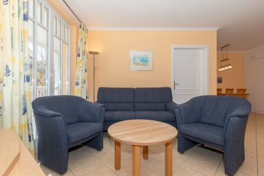Dünenschloss - Ferienwohnung an der Ostsee mit sonnigem Südbalkon, Saunabereich & Pool im Haus!