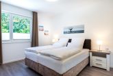 Schlafzimmer "1" mit Boxspringbett (1,80x2,00m)