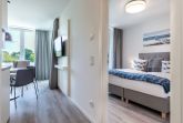 Flur mit Blick zum Schlafzimmer