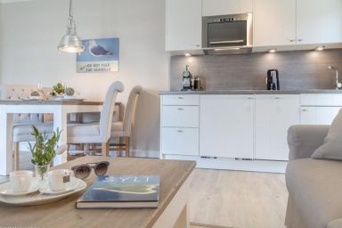 Seagull - SEAGULL, moderne 2 Zimmerwohnung mit Balkon & Stellplatz