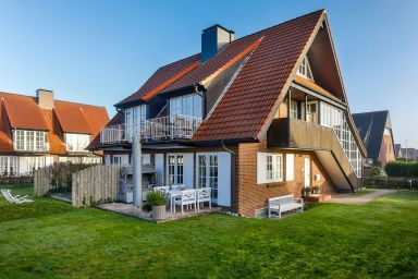 Südstrand - Gemütliche Ferienwohnung nahe der Tinnumer Wiesen mit zwei Balkonen.