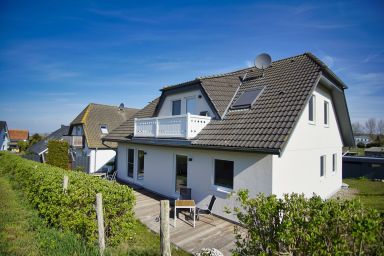 Haus Südperd - Ferienwohnung mit Terrasse in ruhiger Lage - Haus Südperd FeWo Dünenrose