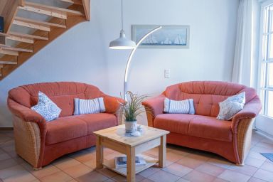 Achtern Diek - Komfortable Ferienwohnung in erster Strandreihe in Zingst mit Balkon und WLAN