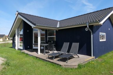 Holiday Vital Resort - 79m²  Ferienhaus mit Sauna, Kaminofen & Strandnah