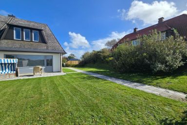 Ferienhaus Am Dorfteich 16a Wenningstedt - Ferienhaus am Dorfteich 16a – Strandnahe Ferienwohnung in Wenningstedt auf Sylt mit Terrasse, Dünenblick & Garten