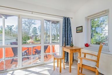 Haus Kastanie - 08 Seepferdchen - Familienfreundliche Ferienwohnung mit gemütlichem Balkon in Zinnowitz