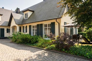 Ferienwohnung KM1 "Seeadler" - 2-Zi.-Fewo mit einem Schlafzimmer in ruhiger Lage für 2 Pers. mit WLAN