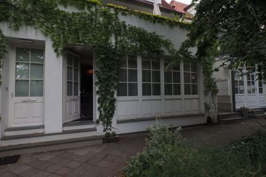 FeWo Georginenplatz - 3-Zimmer-Ferienwohnung – 60 m², Erdgeschoss, WLAN & Hund, zentrale Lage