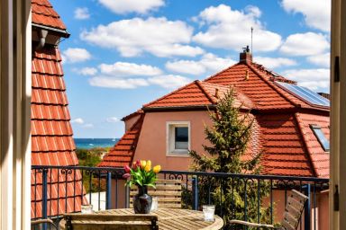Fewo Urlaub am Meer - Traumhafte Ferienwohnung für 4 Gäste mit Meerblick, nur 40 Meter vom feinen Sandstrand Warnemünde