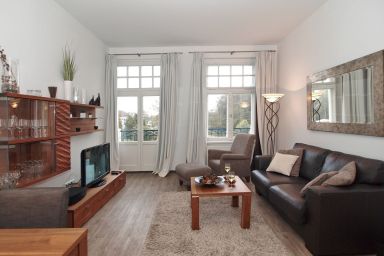 Haus am Park - Haus am Park Wohnung 37-2-Zimmer Wohnung für bis zu 3 Personen mit Balkon und Seeblick