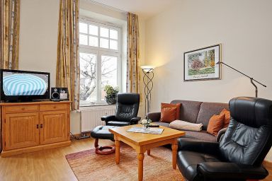 Haus am Park - 3-Zimmer-Wohnung mit Balkon für 4 Personen