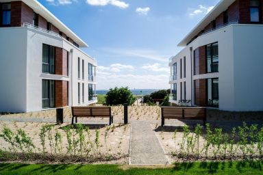 Südkap - Strandnahe Ferienwohnung B-02 in Pelzerhaken mit Terrasse und Meerblick