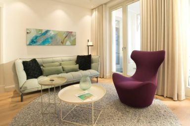 Nette Ferienwohnung in Sellin mit Garten, gemeinschaftlichem Pool und Terrasse und Meerblick und Strand in der Nähe