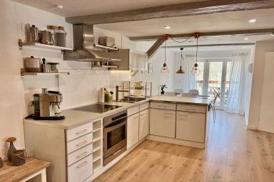 Warfthof Wollatz - Gartenappartement - das Moderne, 65qm, max 5 Personen