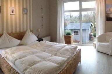 mit Stellplatz mitten im Grünen - mit Stellplatz mitten im Grünen .1