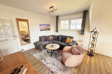 A: Ferienwohnung 12 Am Selliner See - Haus 2 Fewo 12 Am Selliner See mit Balkon