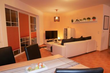 Ferienwohnung Lena mit Terrasse und Tiefgarage - Fewo Lena