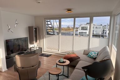 Schwimmendes Haus - An Bord 1 - Schwimmendes An Bord mit Sauna, Bootsanleger + Dachterrasse