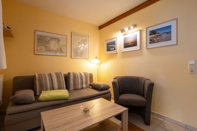 Ferienwohnungen mit Terrasse in Sellin zum Südstrand - Ferienhaus 04 und Terrasse