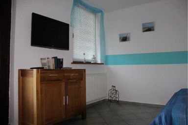 FeWo Familie Braatz in Ahrenshagen, 22km zur Ostsee - 1-Raum Ferienwohnung