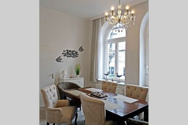 Schloss Hohenzollern, 2 Badezimmer, 2. Reihe Strand, Whg 11 - Wohnung 11