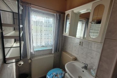 Anita Dorloff - Dorloff, Anita