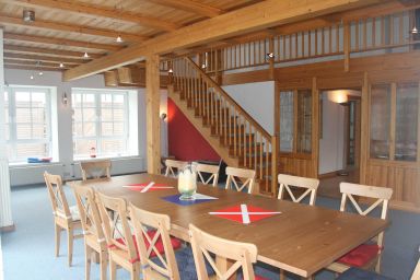 H9 Ferienhaus XL am Zeltplatz Rerik - XL: 10-Raum-Ferienhaus mit Terrasse (270m²)