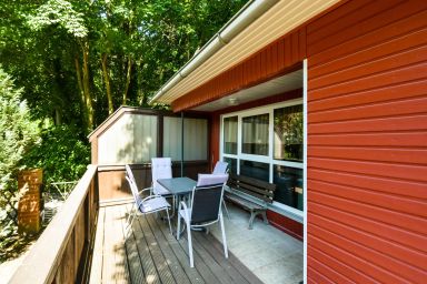 Ferienbungalows am Rand des Buchenwaldes im Ostseebad Sellin - Ferienbungalow B